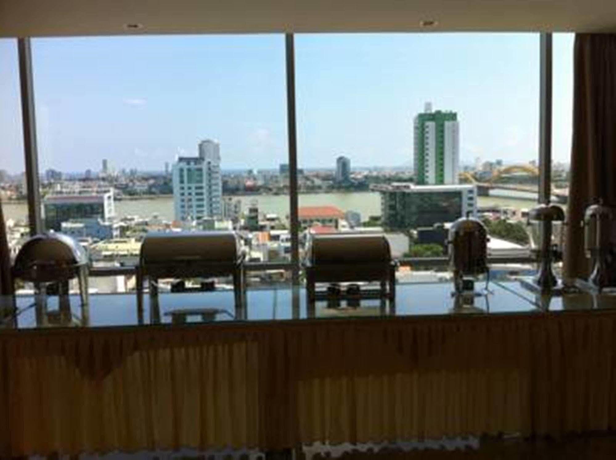 Bao Quyen Hotel ดานัง ภายนอก รูปภาพ