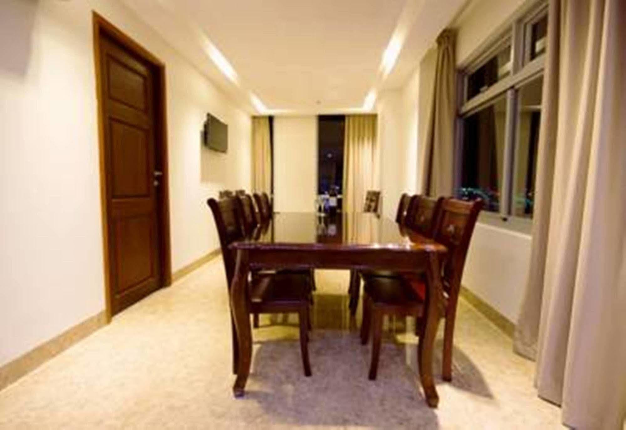 Bao Quyen Hotel ดานัง ภายนอก รูปภาพ